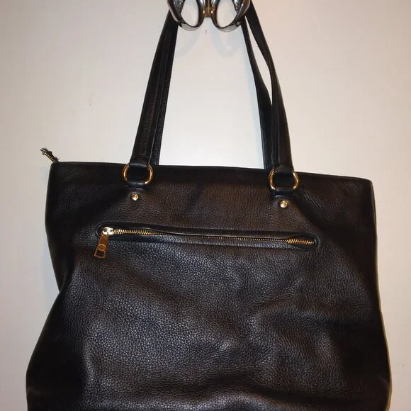 COACH - Picture 2 of 3